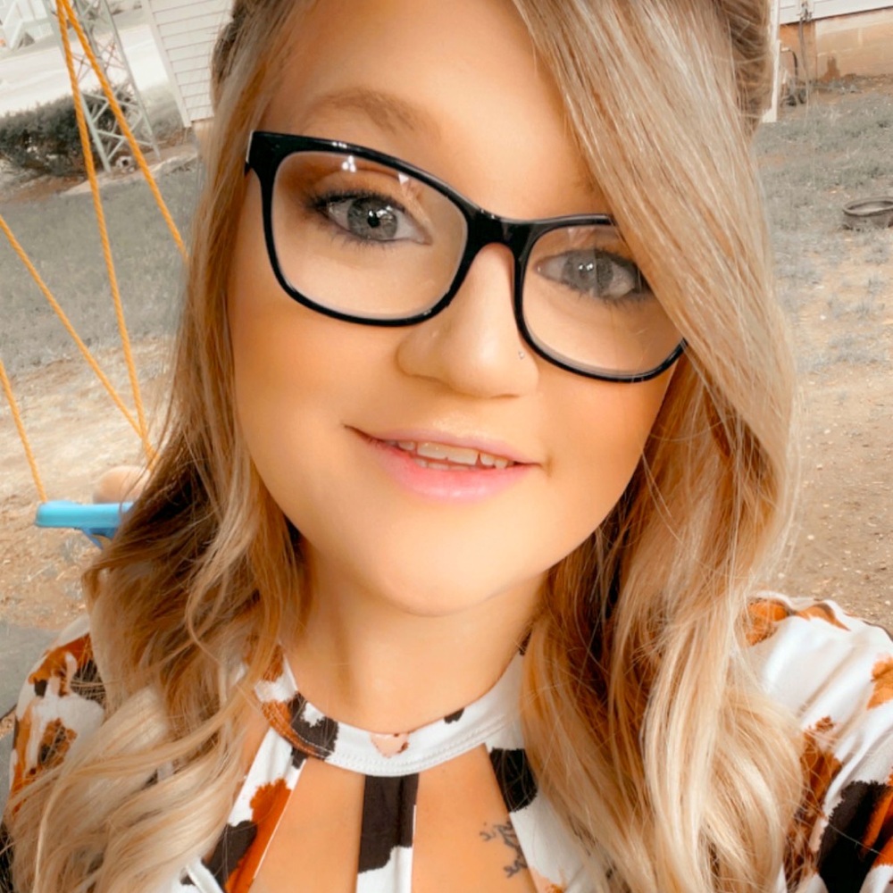Meet your Posher, ForeverSol (Brenna)
